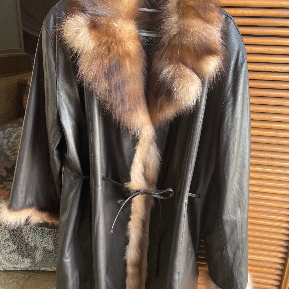 Lamb Leather / Fox Fur Jacket